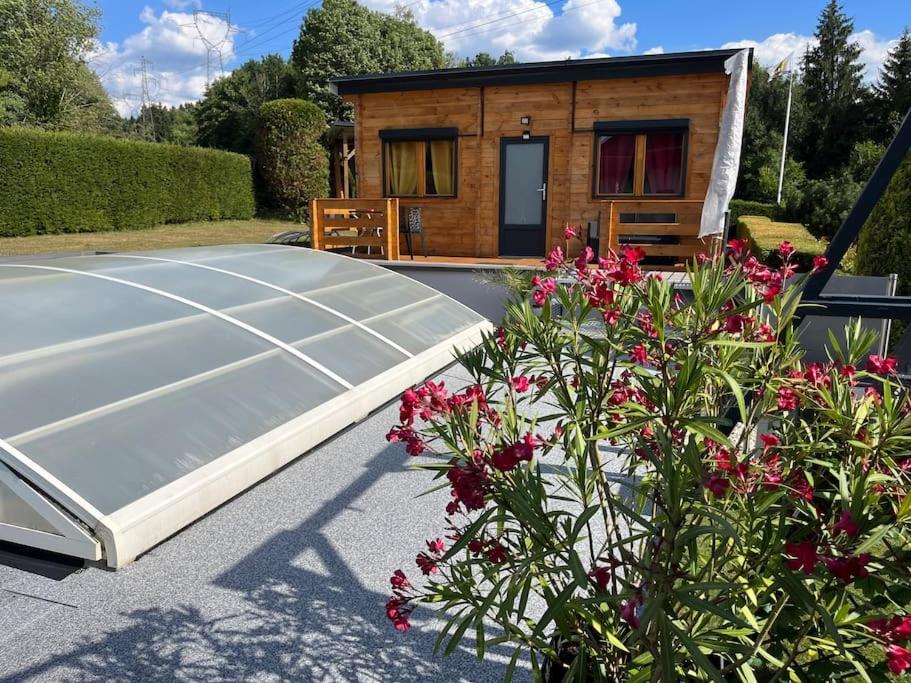 Chalet 2 Personnes Avec Jacuzzi Et Piscine Saisonniere Partagee Corcieux Dış mekan fotoğraf
